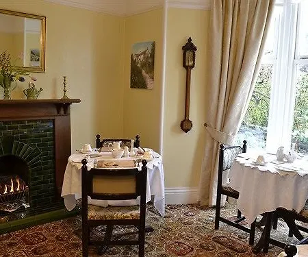 Lindisfarne House - Windermere